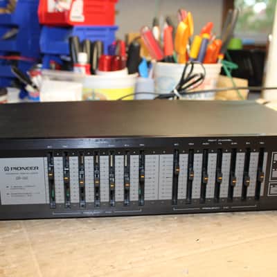 Restored Pioneer  GR-560 7 Band Graphic Equalizer (10) image 2