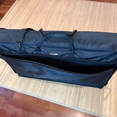 Studiologic MP-117 MIDI Controller Pedalboard + Gator Case – Excellent Condition image 10