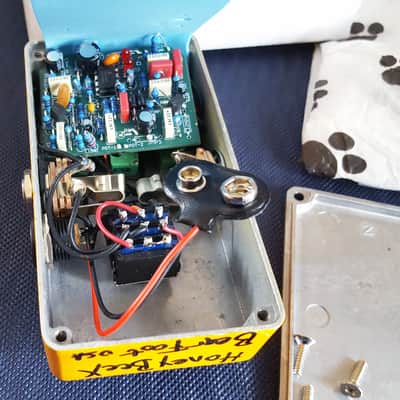 Bearfoot FX Honey Bee X Overdrive Pedal - Hand Painted image 10