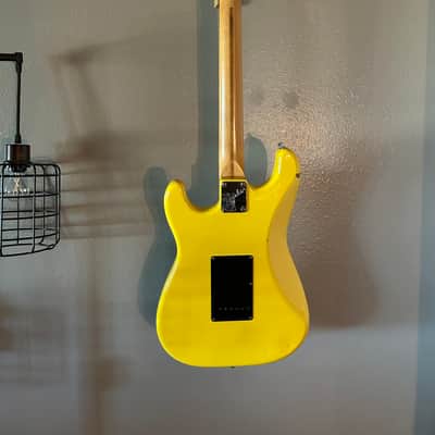 Fender Stratocaster 84”-88’ - Graffiti Yellow image 5