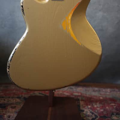 Novo Miris J. Custom image 6