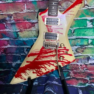 Aria ZZ Custom 1984 - Blood Splatter image 3