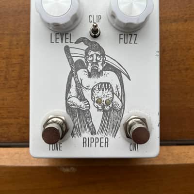 TomKat Pedals Ripper Octave Fuzz 2010-15 - White image 1