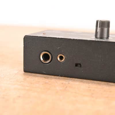 Behringer MicroMON MA400 Monitor Headphone Amplifier (NO POWER SUPPLY) CG01VZ9 image 5