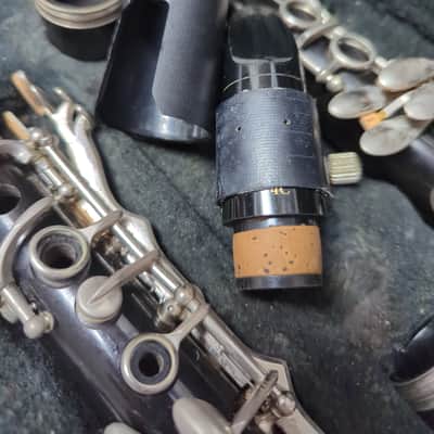 Vito Student clarinet sale - Black SN 296116 image 5