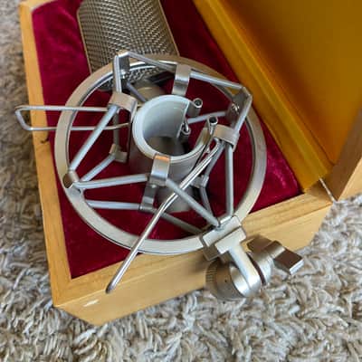KAM R3 Ribbon Microphone in Wooden Box (Stereo Pair) image 4