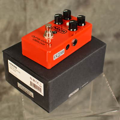 MXR M228 Dyna Comp Deluxe Compressor Pedal w Fast Same Day Shipping Included image 3