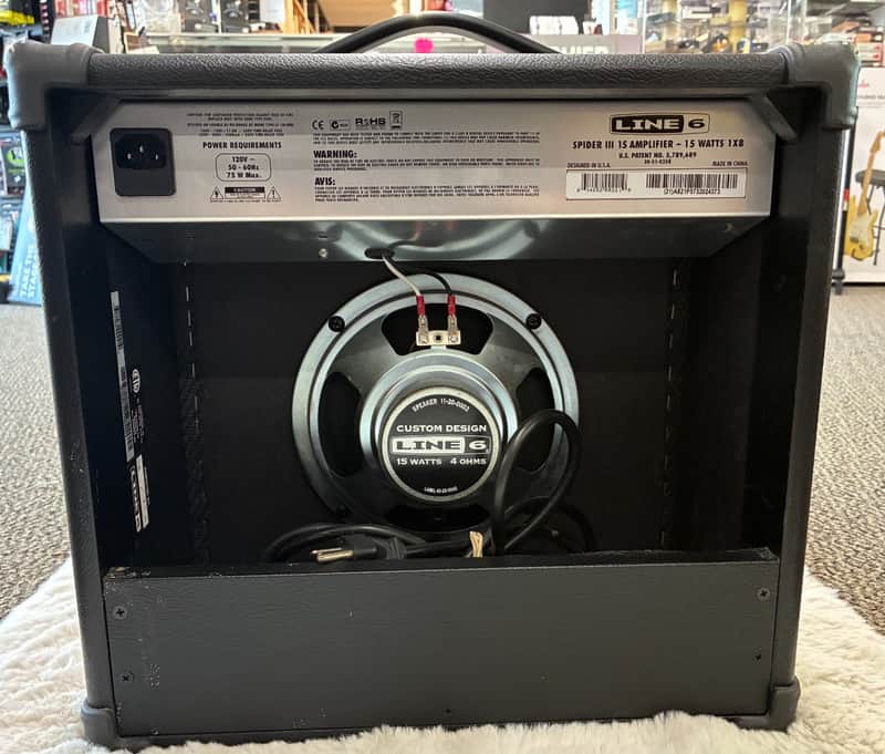 Line 6 Spider III 15 Guitar Amplifier - 15 Watts 1 x 8" speaker - a nice amp image 1