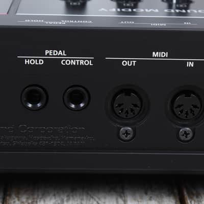 Roland JUNO-D6 Synthesizer 61 Key Velocity Sensitive Keyboard with Synth Action image 14