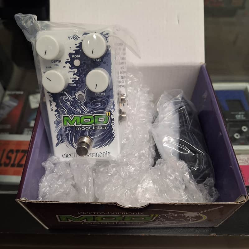 Electro-Harmonix Mod 11 Modulator | Reverb