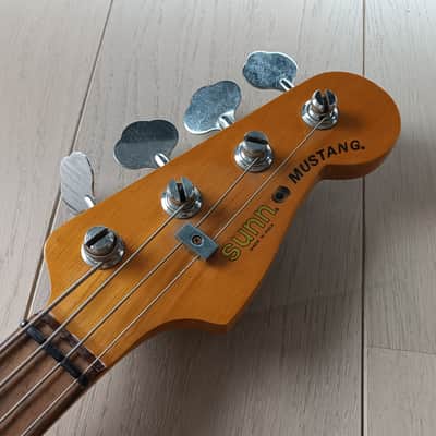 Sunn Fender Mustang Bass 1980s - Black image 12