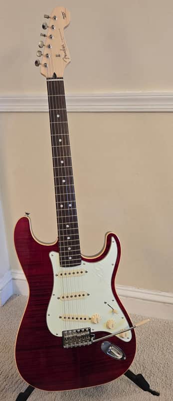 Fender Limited Edition Aerodyne Classic Stratocaster Flame Maple Crimson Red Transparent Top 2018 - Gloss Polyester