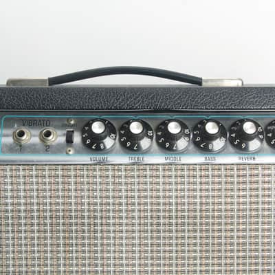 Fender Twin Reverb Master Volume Silverface (1976) image 5