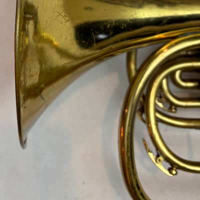 King 1122 Mellophone / Marching French Horn c.1980 w/ Anvil Flight Case – Good Playing Condition image 6
