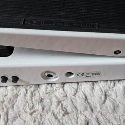 Dunlop 105Q Cry Baby Bass Wah - great on Guitar!!! image 2