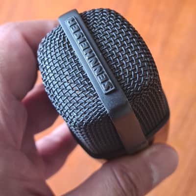 Sennheiser Sennheiser MD 421 U dynamisches Mikrofon XLR 3-polig schwarz image 7