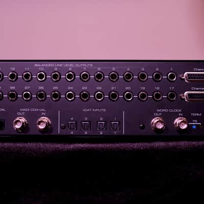 RME M-32 DA Hi-Precision 192kHz 32-Channel MADI / ADAT to Analog Converter 2010s - Blue image 3