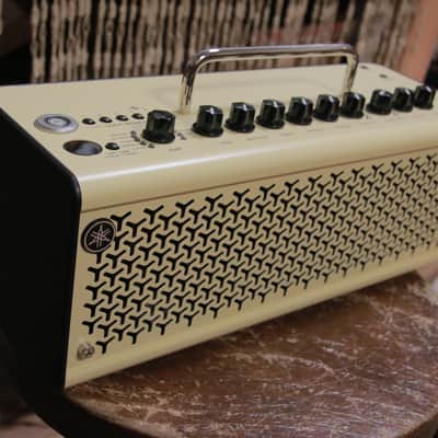 Yamaha THR 10 II image 2