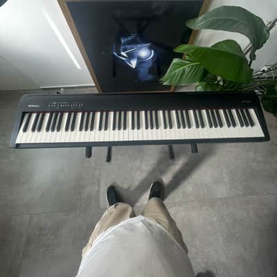 Roland FP-30 88-Key Digital Portable Piano 2015 - 2021 - Black image 5