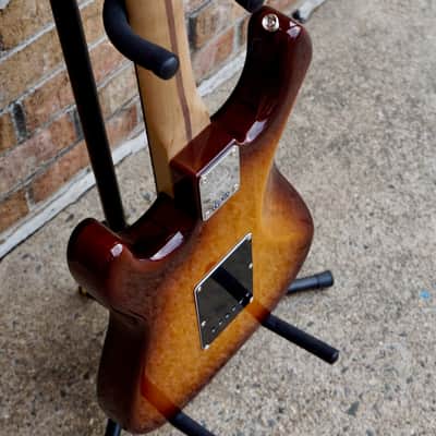 Fender Limited Edition Suona Stratocaster Thinline Ebony Fingerboard Violin Burst image 10
