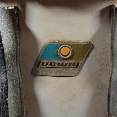 Late 1970s / Early 1980s Ludwig Classic 14x7 Wood Shell Snare Drum White Finish Blue Olive Badge image 2