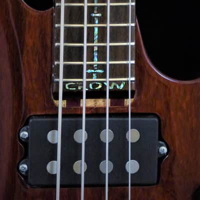 Zerberus Crow Bass image 9