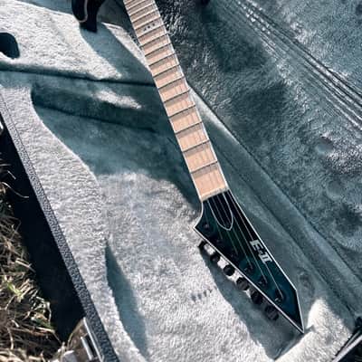ESP E-II M-II NT BTB EverTune - Black Turquoise Burst – Made in Japan image 4