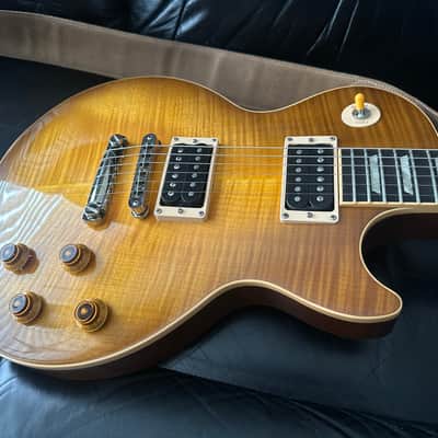 Gibson Les Paul Classic Antique 2008 - Flamed Gloss HoneyBurst image 7