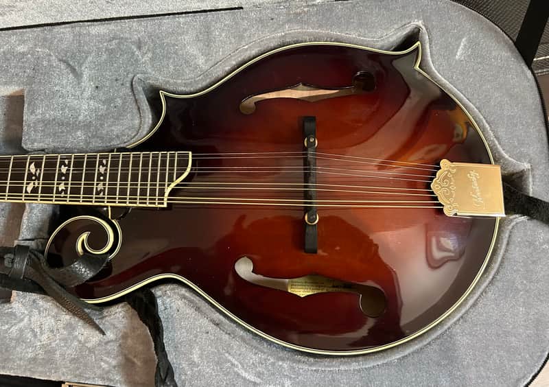 Kentucky KM-855 F Style Bluegrass Mandolin 2012 Deluxe Case Lovely Floral Shell Inlay Head and Neck image 1