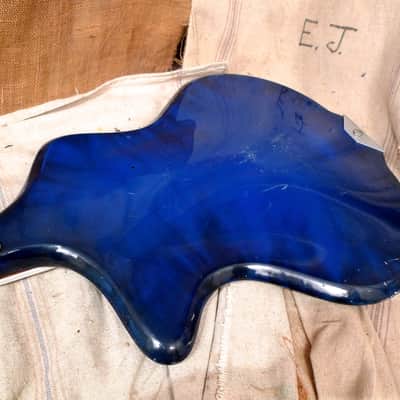Wandre Spazial Bass Guitar 1960's Blue Smoke image 4