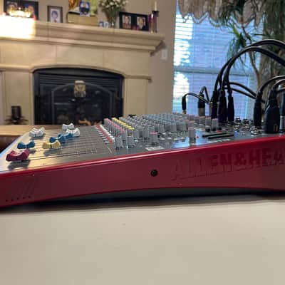 Allen & Heath ZED-12FX 12 Channels Mixer with Effects - Black/Red image 4