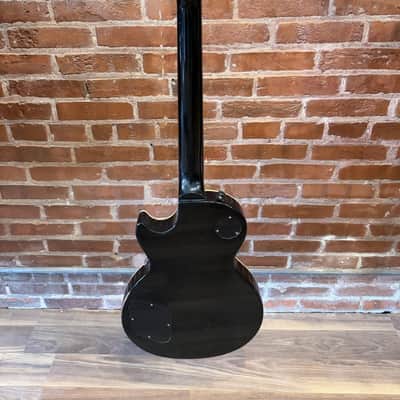 Gibson 2005 Les Paul Standard Ebony with hard case image 6