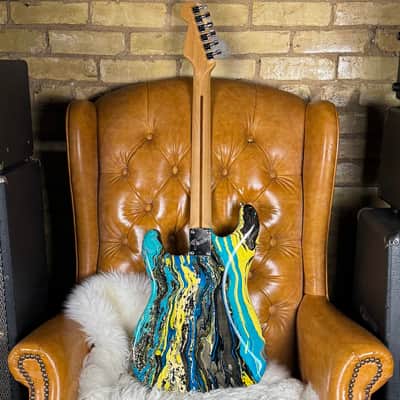 1983 Fender Blue Bowling Ball Stratocaster Vintage 1/105 USA Electric Guitar! image 2