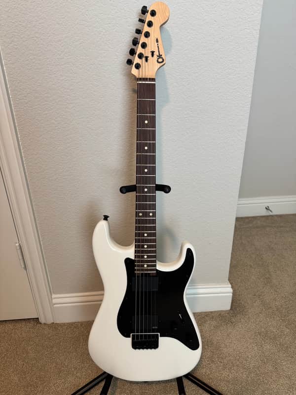 Charvel Pro-Mod So-Cal Style 1 HH HT RW