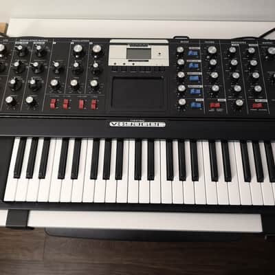Moog MiniMoog Voyager Electric Blue Edition - With sought after Slew Rate Mod! image 2