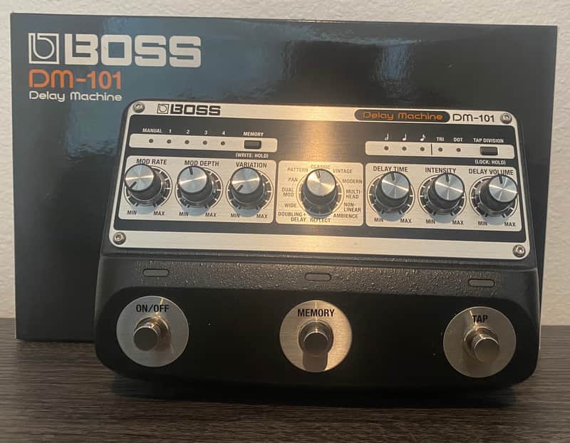 Boss DM-101