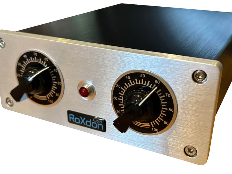 RoXdon TUBEDRIVE Preamp 2-channel Tube Coloration image 1