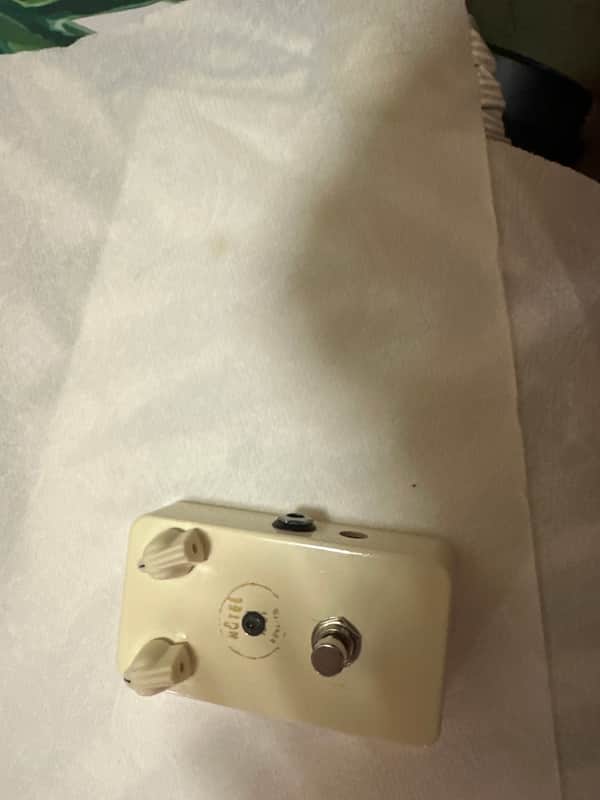 Lovepedal Classic fuzz 1960s 2017 - Ivory image 1