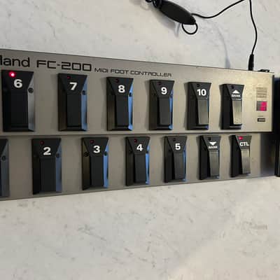 Roland FC-200 MIDI Foot Controller | Reverb