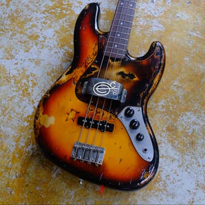 Fender Jazz Sunburst Bass Heavy Aged Relic by East Gloves Customs image 2