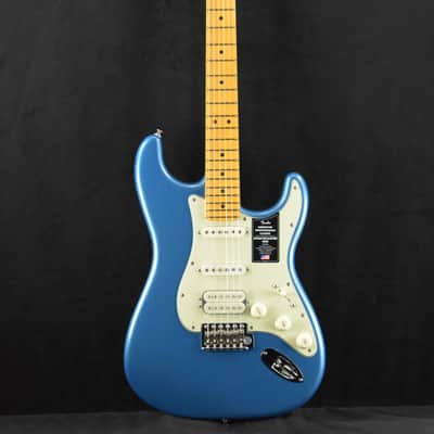 Fender American Professional Classic Stratocaster HSS Faded Lake Placid Blue Maple Fingerboard image 2