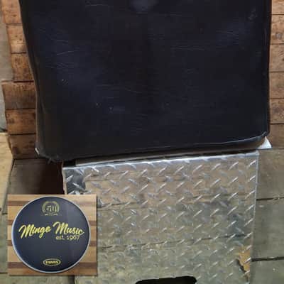 Peavey Nashville 112E speaker cabinets (x2) with covers! c. 1994 image 9