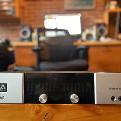 Apogee Symphony I/O 2x6 USB Audio Interface 2010s - White image 2