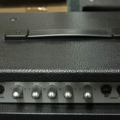 Washburn Bad Dog BD30B Bass Amp image 2