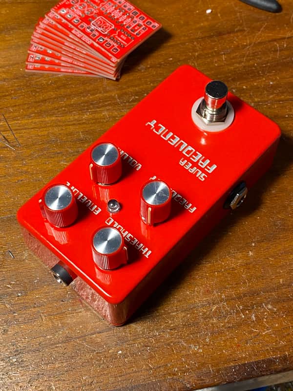 Super-Freq Ugly Face 2021 Red milled Powder coat image 1