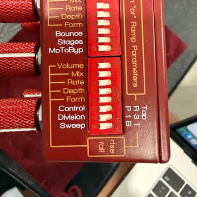 Chase Bliss Audio Wombtone Analog Phaser mkII 2015 - 2018 - Graphic image 7