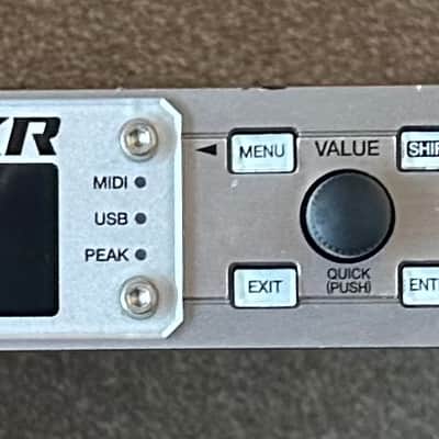 Roland Fantom-XR Rackmount Synthesizer Module 2004 - 2010 - Silver