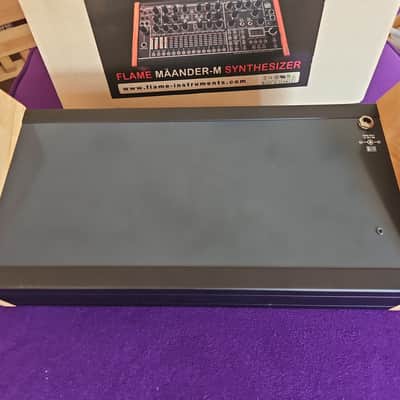 Immagine Flame Mäander M 2025 - schwarz - 3