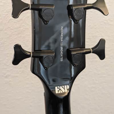 ESP LTD Viper 104 2003 - Black image 6