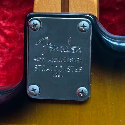1994 Fender Stratocaster 1954 Reissue 40th Anniversary with 2 Cases Serial# 1905 image 14